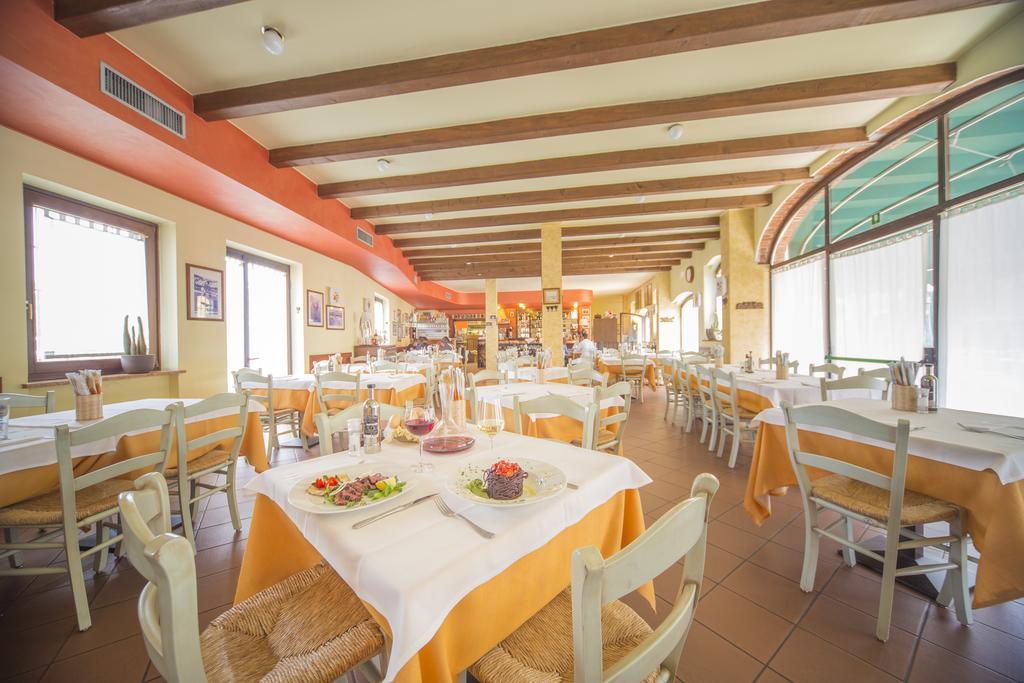 Hotel Antichi Cortili Dossobuono Exteriér fotografie
