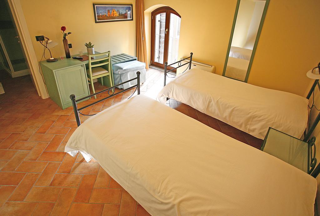 Hotel Antichi Cortili Dossobuono Exteriér fotografie